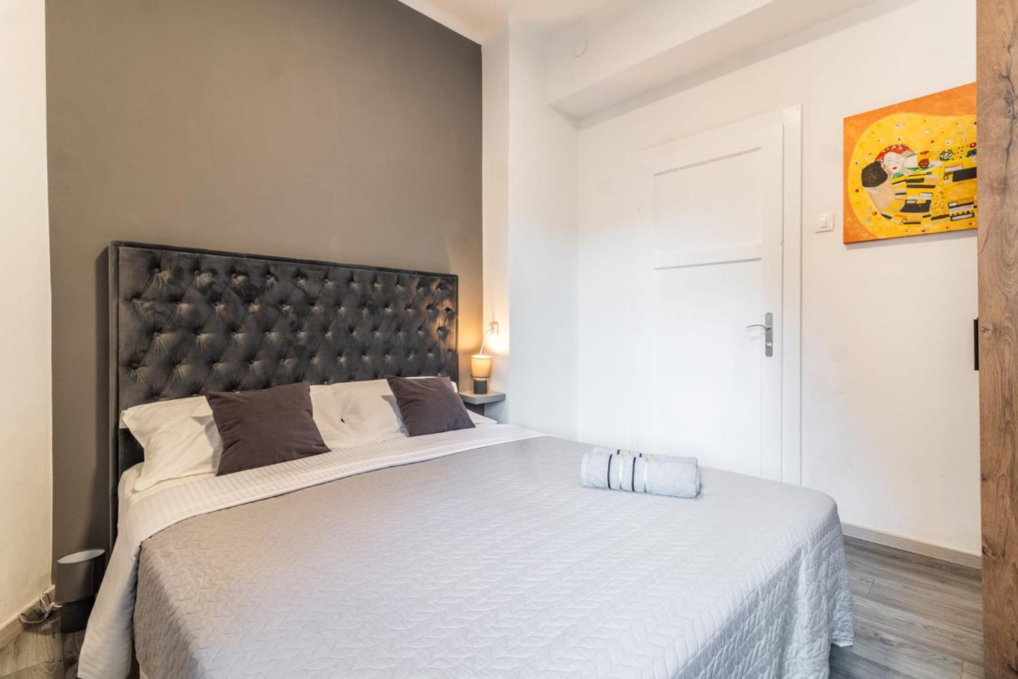 Apartment Lea Centar Split Bagian luar foto