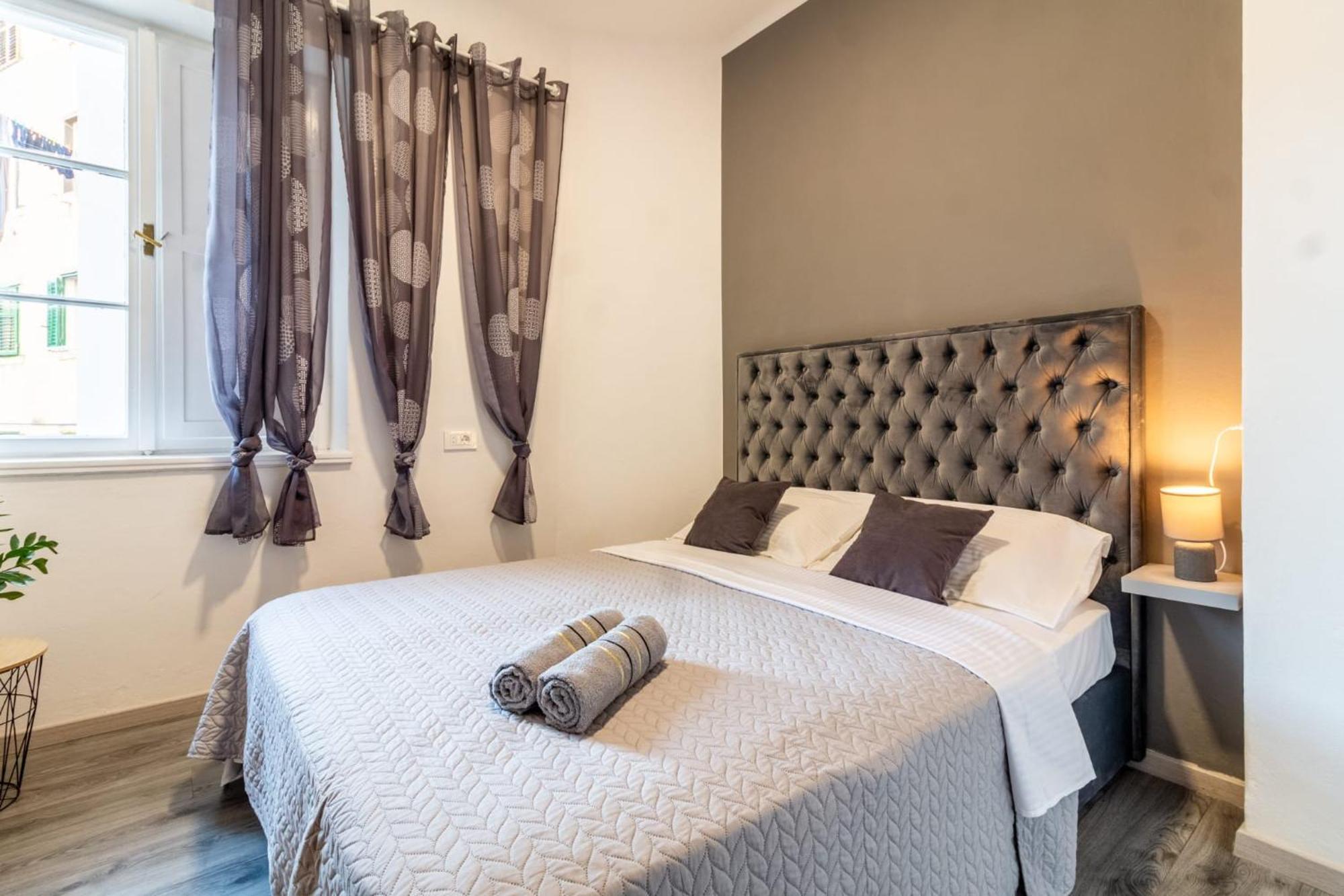 Apartment Lea Centar Split Bagian luar foto
