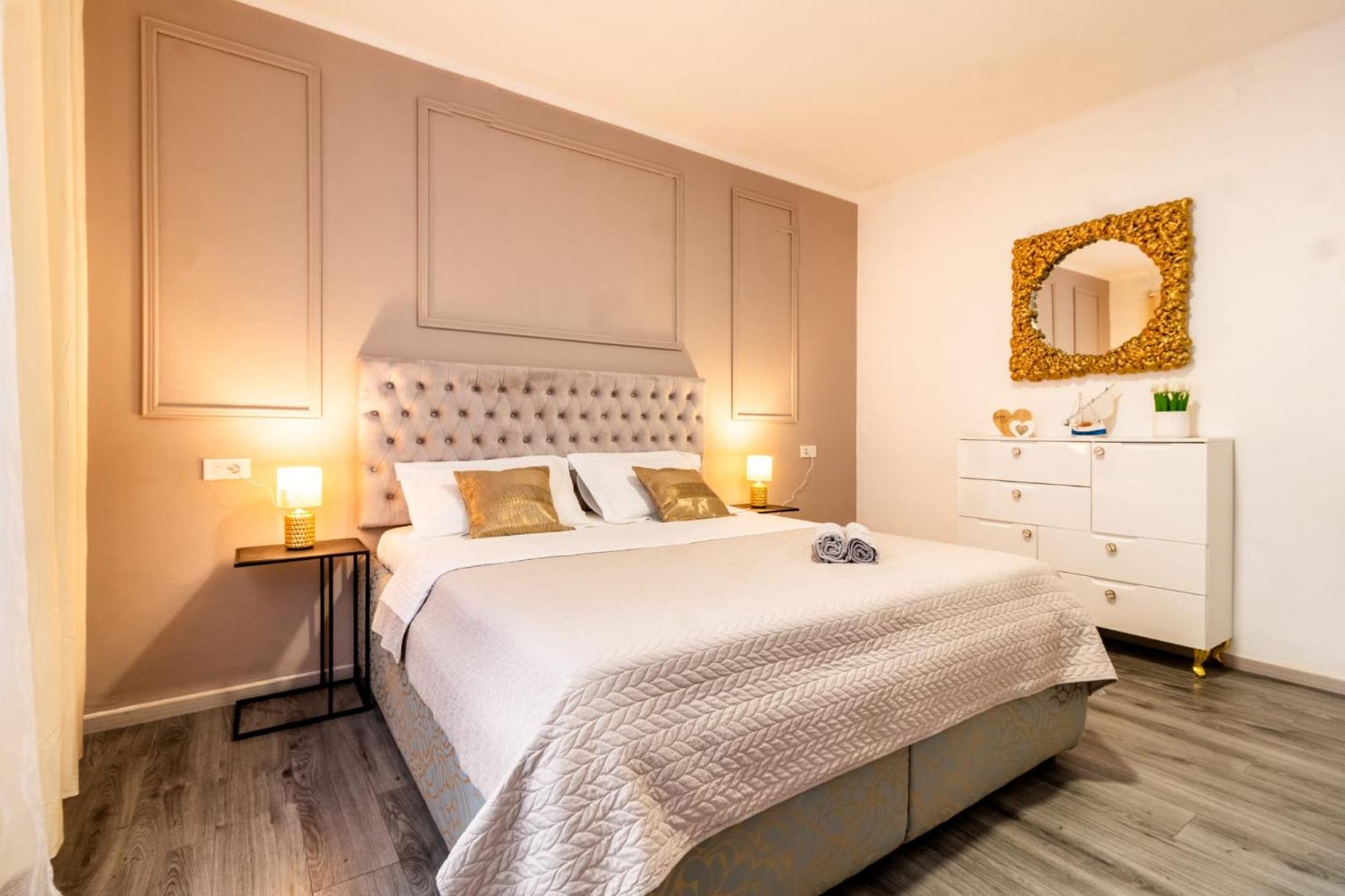 Apartment Lea Centar Split Bagian luar foto