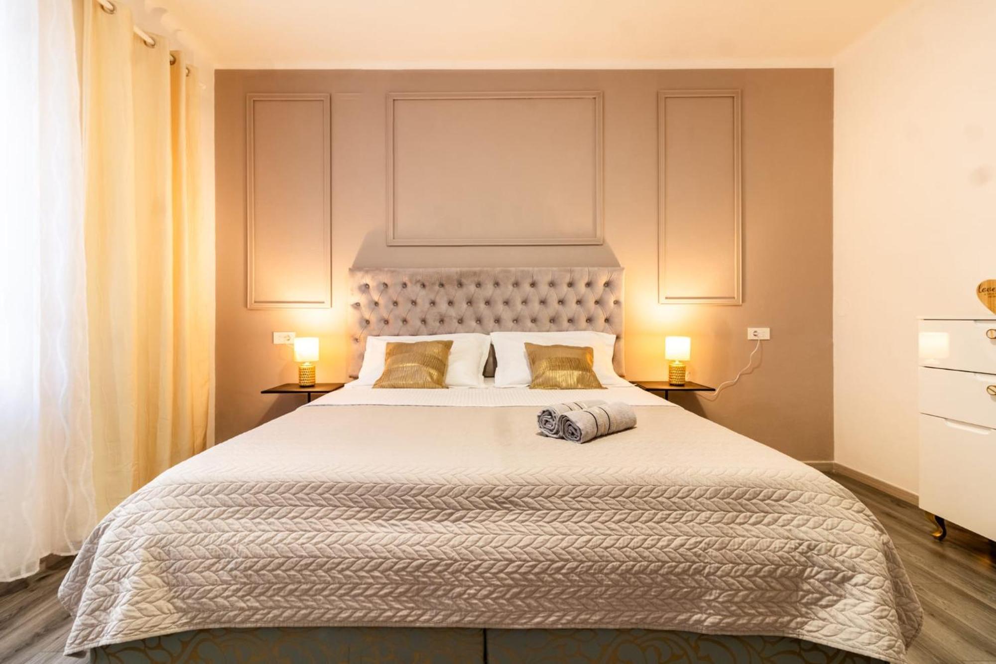 Apartment Lea Centar Split Bagian luar foto